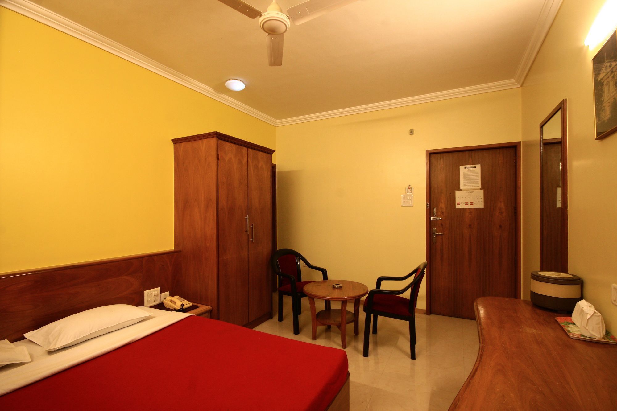 Hotel Deccan Park Πούνε Εξωτερικό φωτογραφία