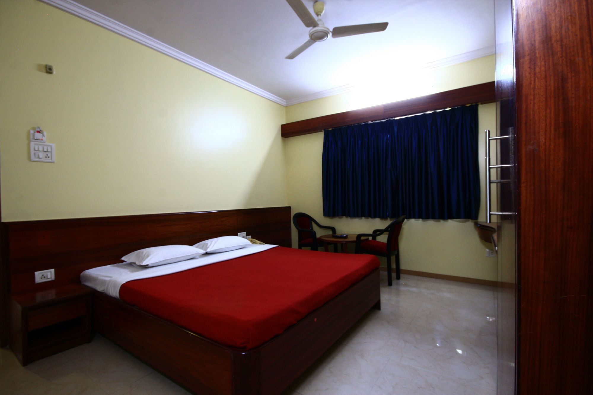 Hotel Deccan Park Πούνε Εξωτερικό φωτογραφία